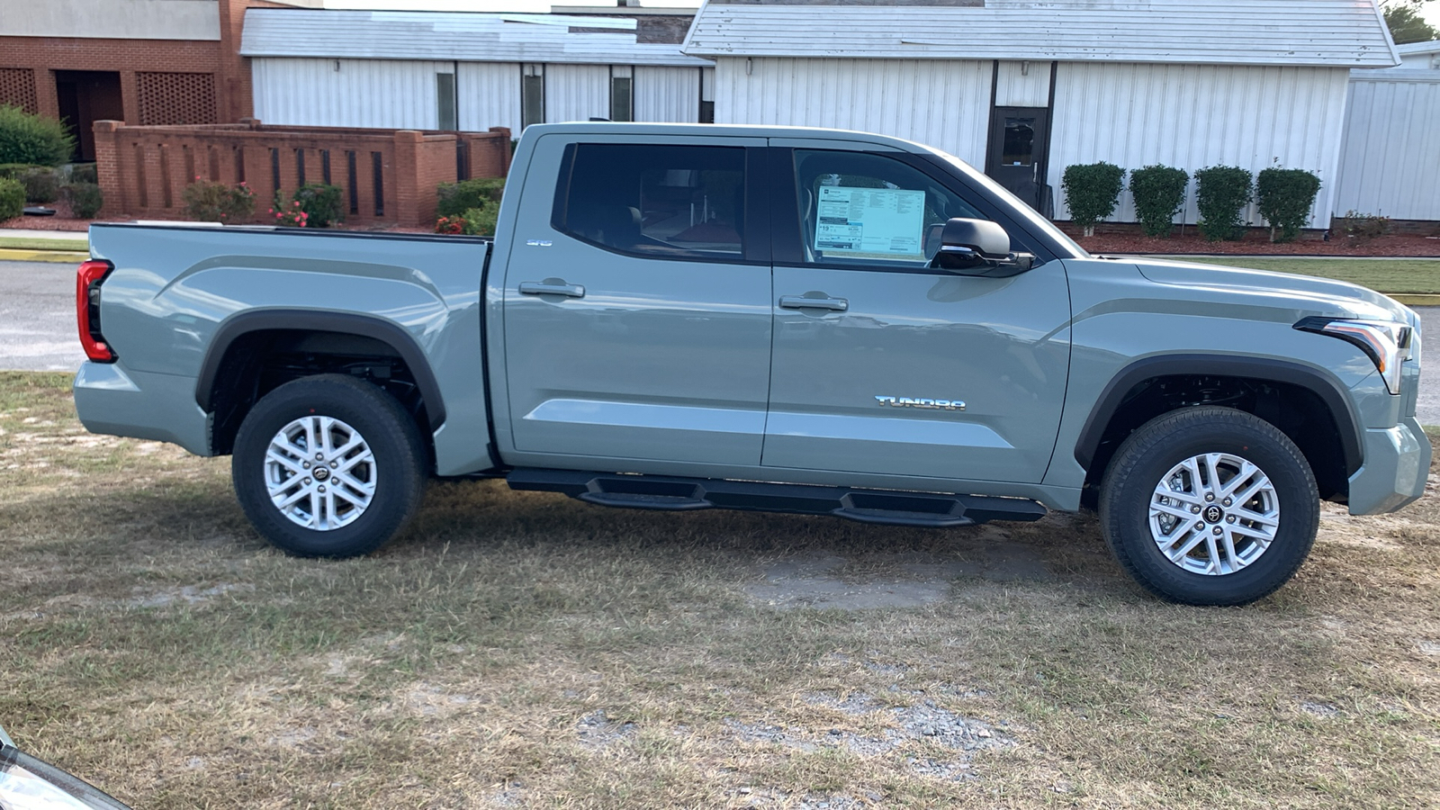 2025 Toyota Tundra SR5 9