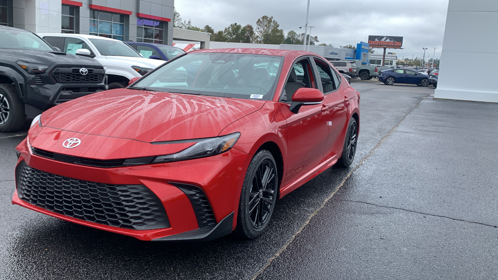 2025 Toyota Camry SE 4