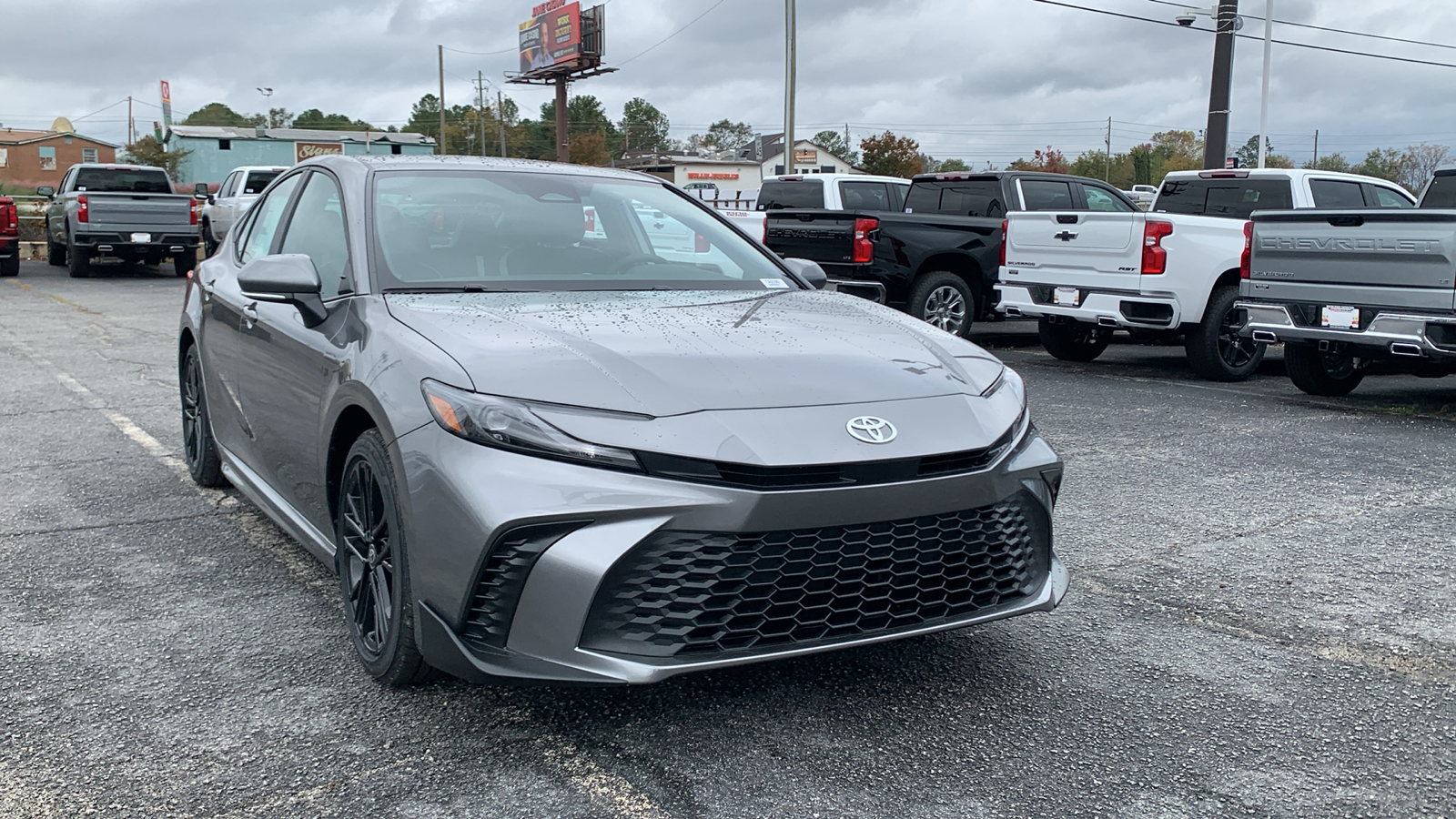 2025 Toyota Camry SE 2