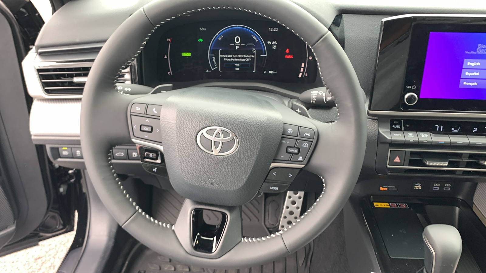 2025 Toyota Camry SE 20