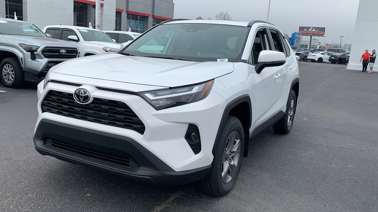 2025 Toyota RAV4 Hybrid XLE 4