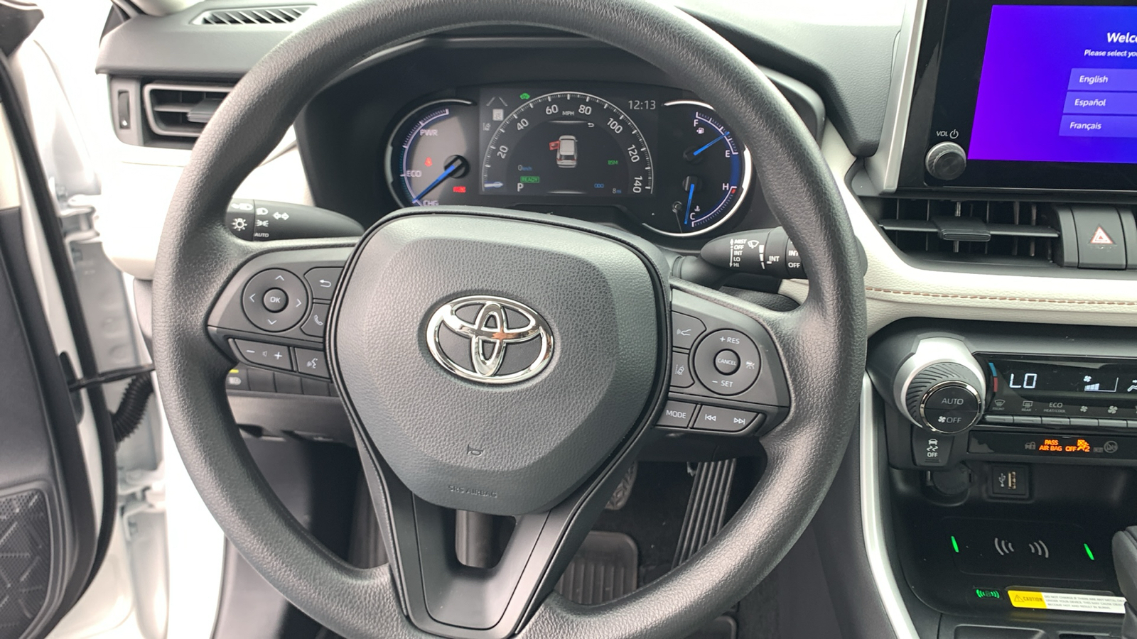 2025 Toyota RAV4 Hybrid XLE 20