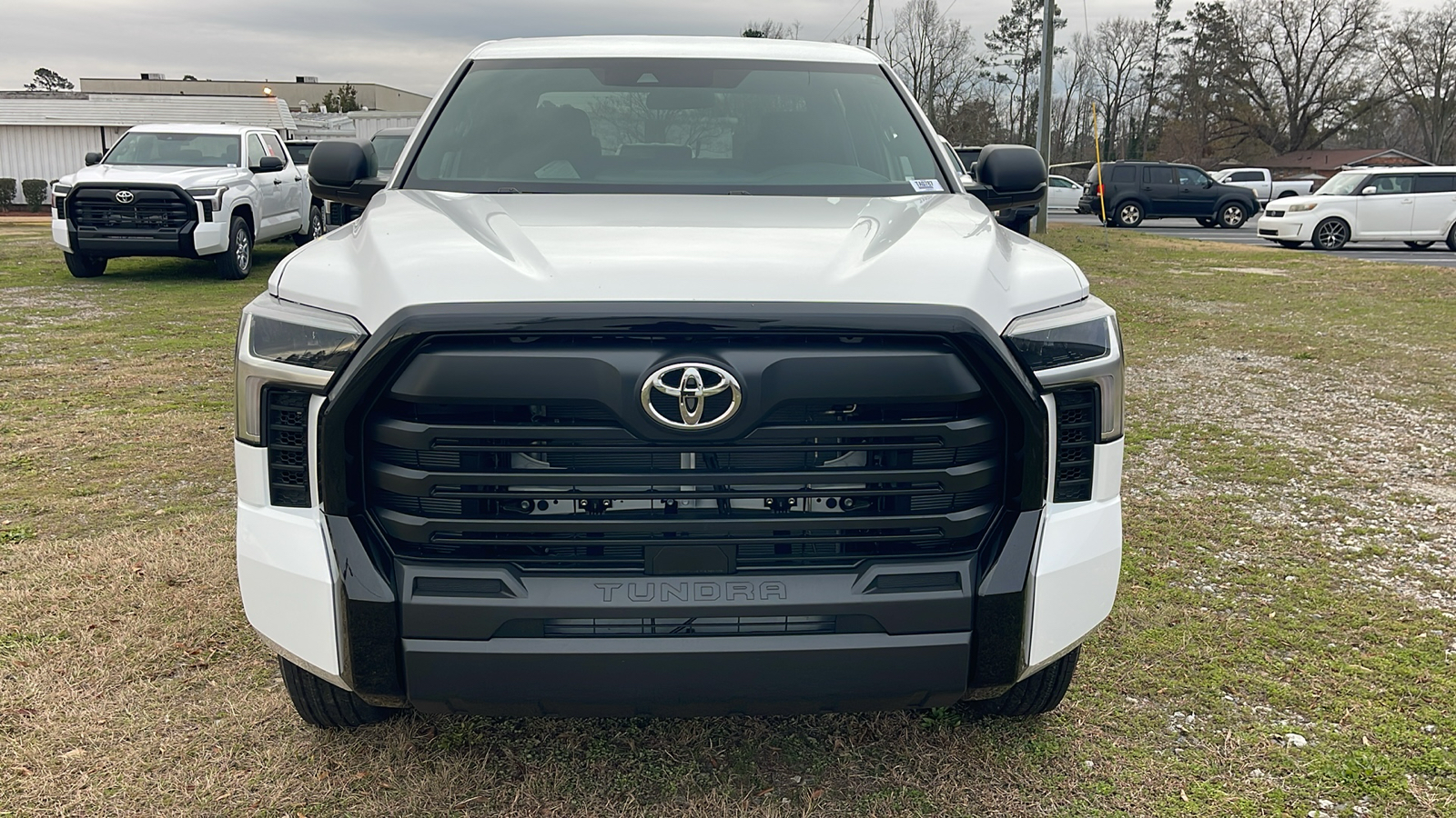 2025 Toyota Tundra SR 3