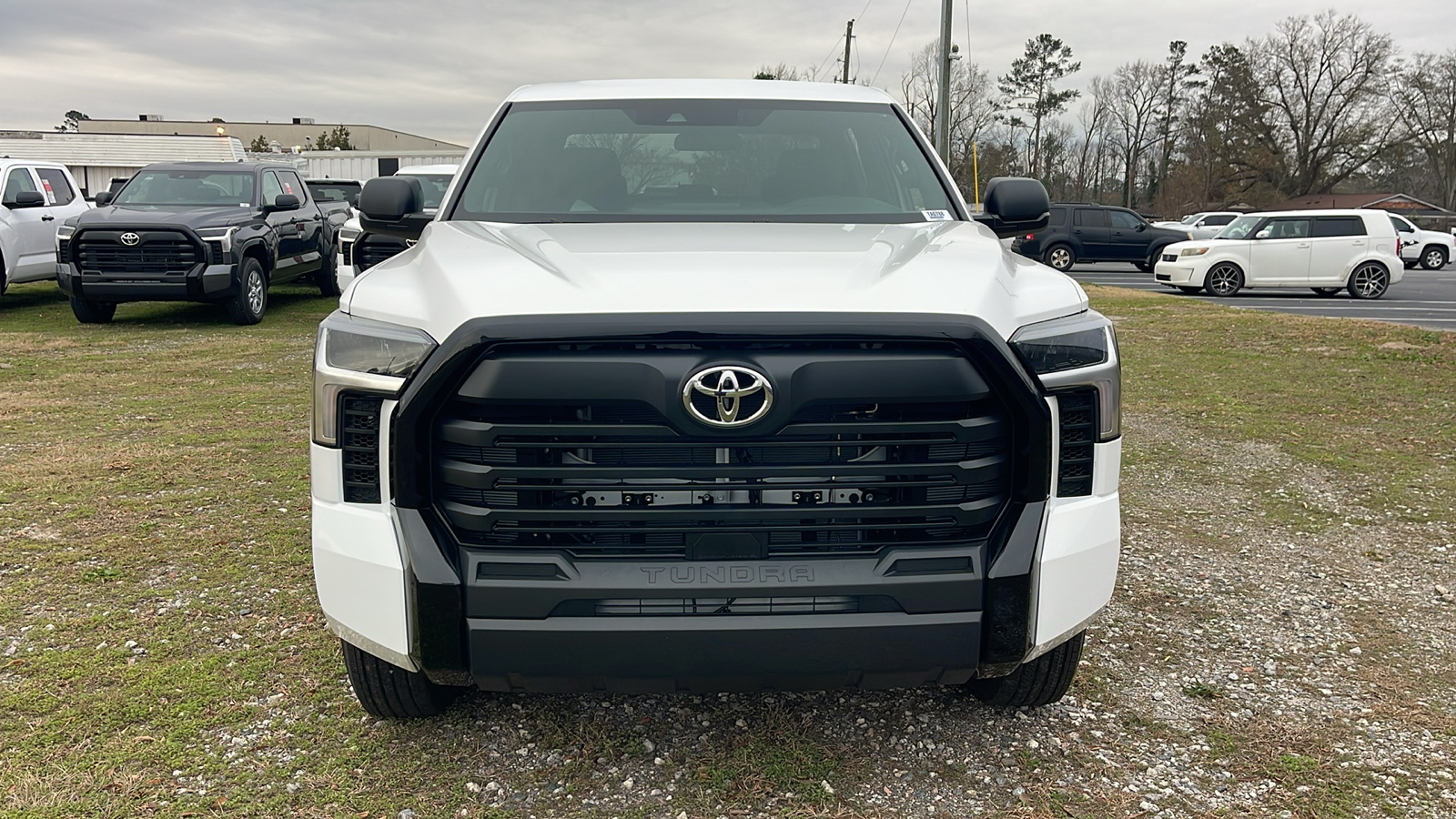 2025 Toyota Tundra SR 3