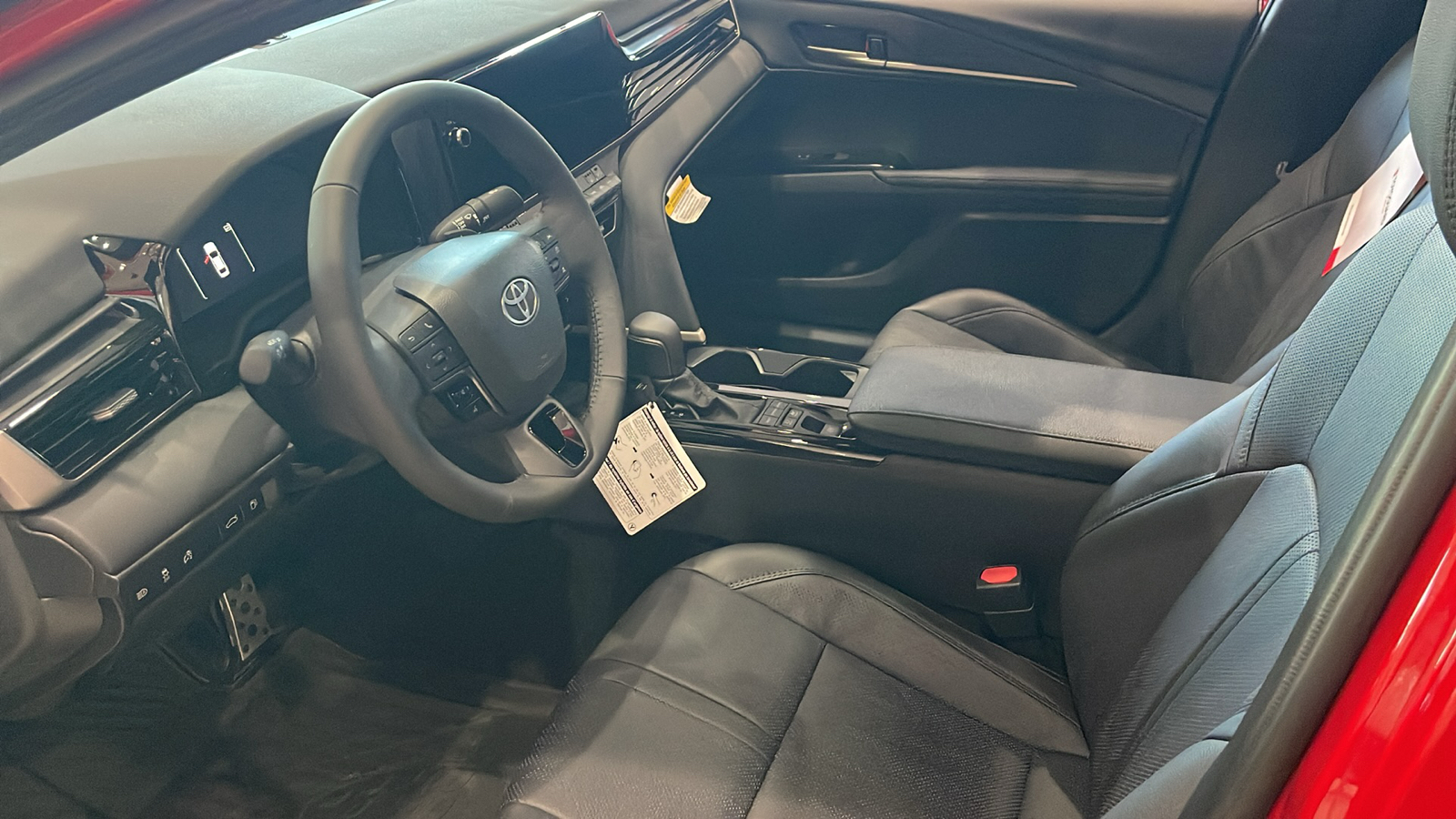 2025 Toyota Camry XSE 26