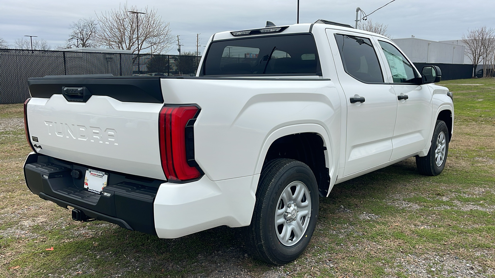 2025 Toyota Tundra SR 8