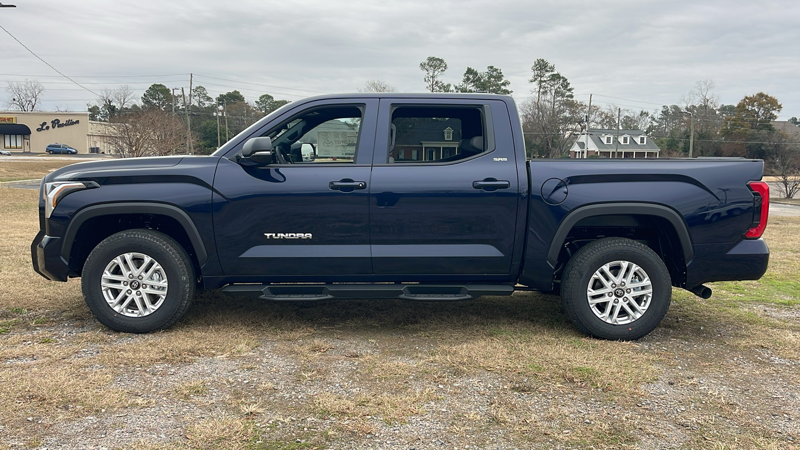 2025 Toyota Tundra SR5 5