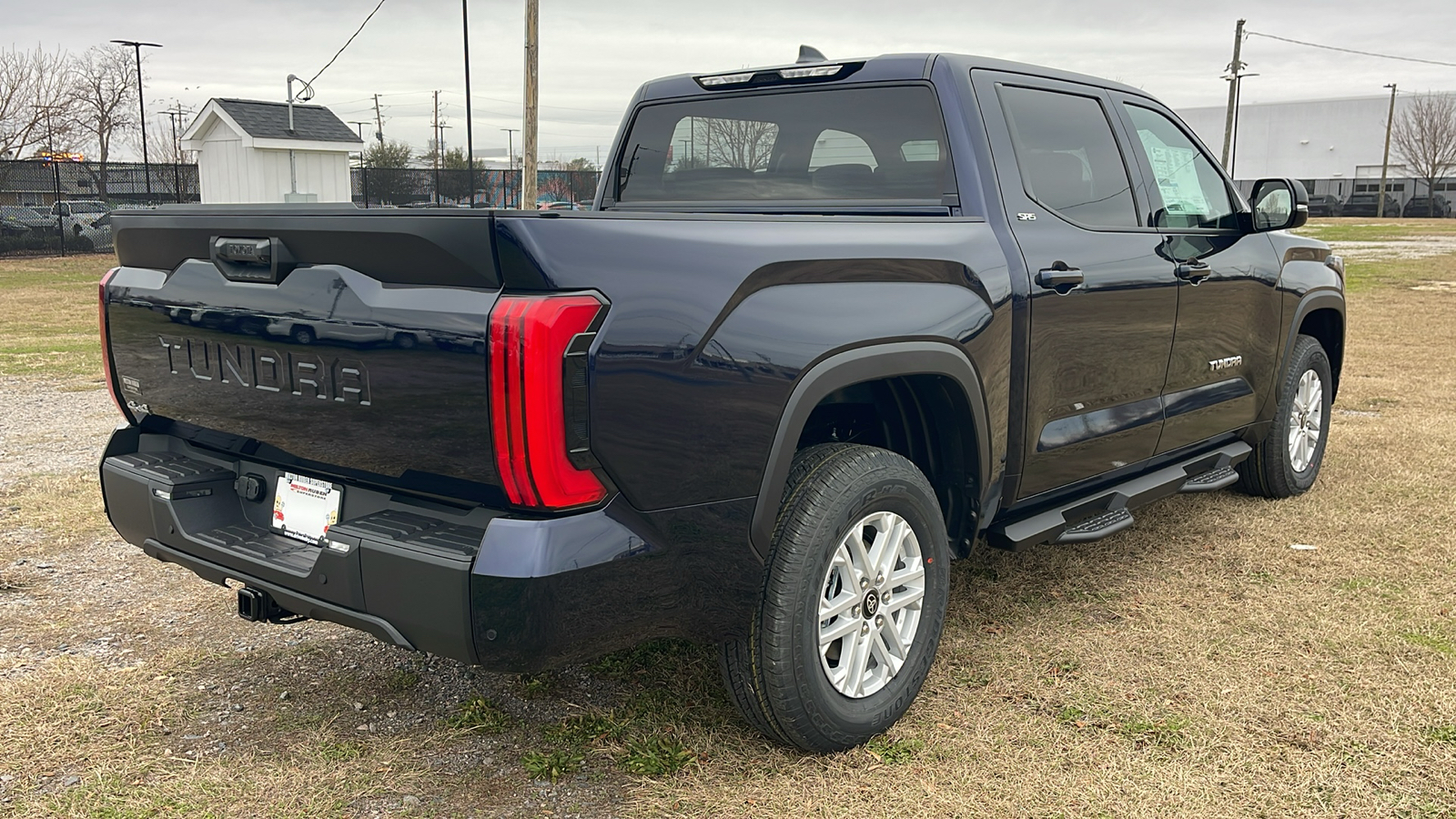 2025 Toyota Tundra SR5 8