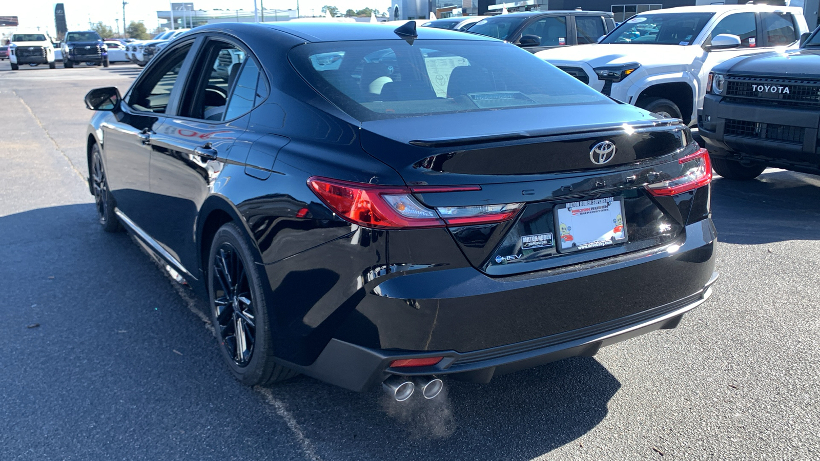 2025 Toyota Camry SE 5