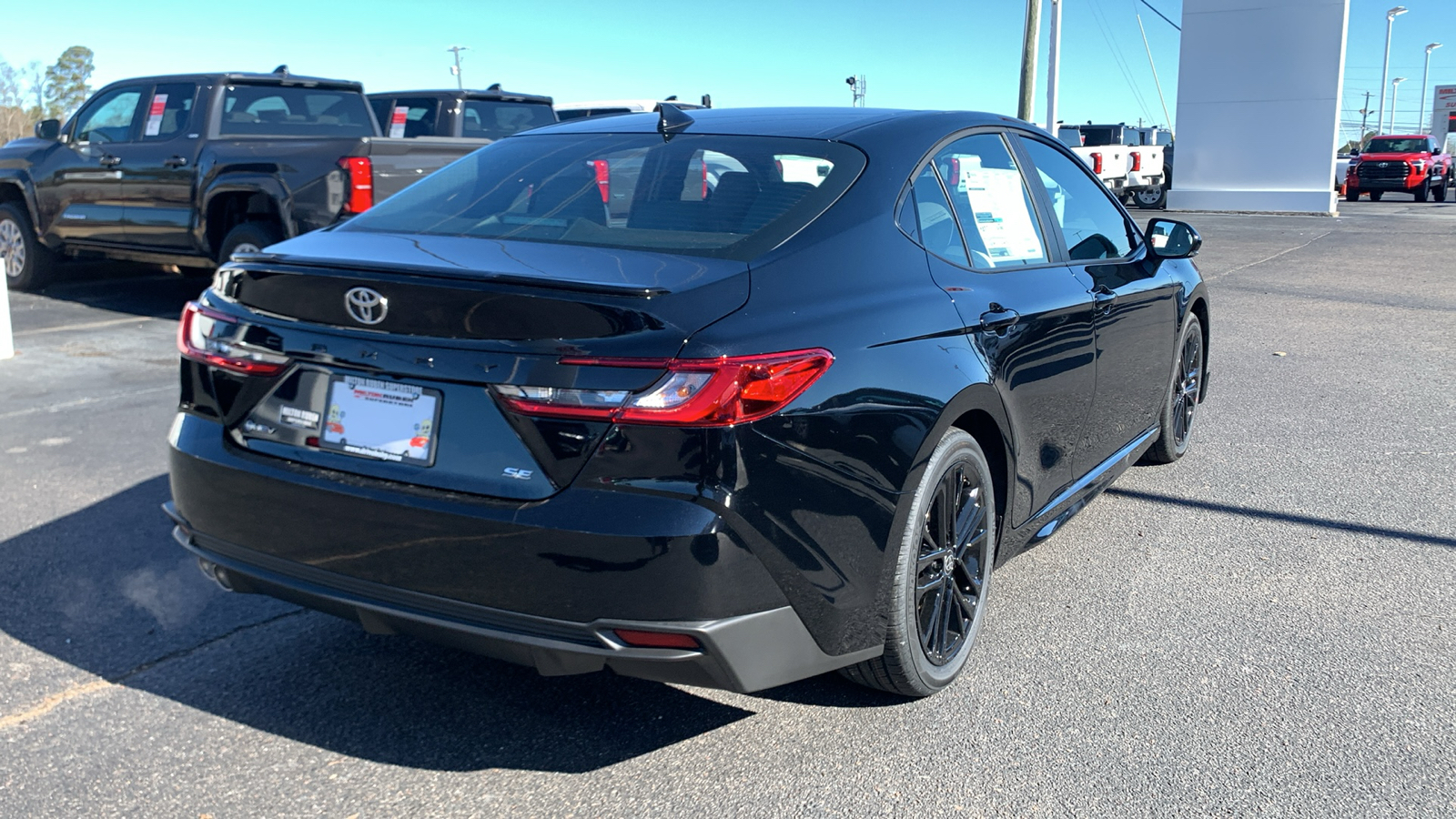 2025 Toyota Camry SE 7