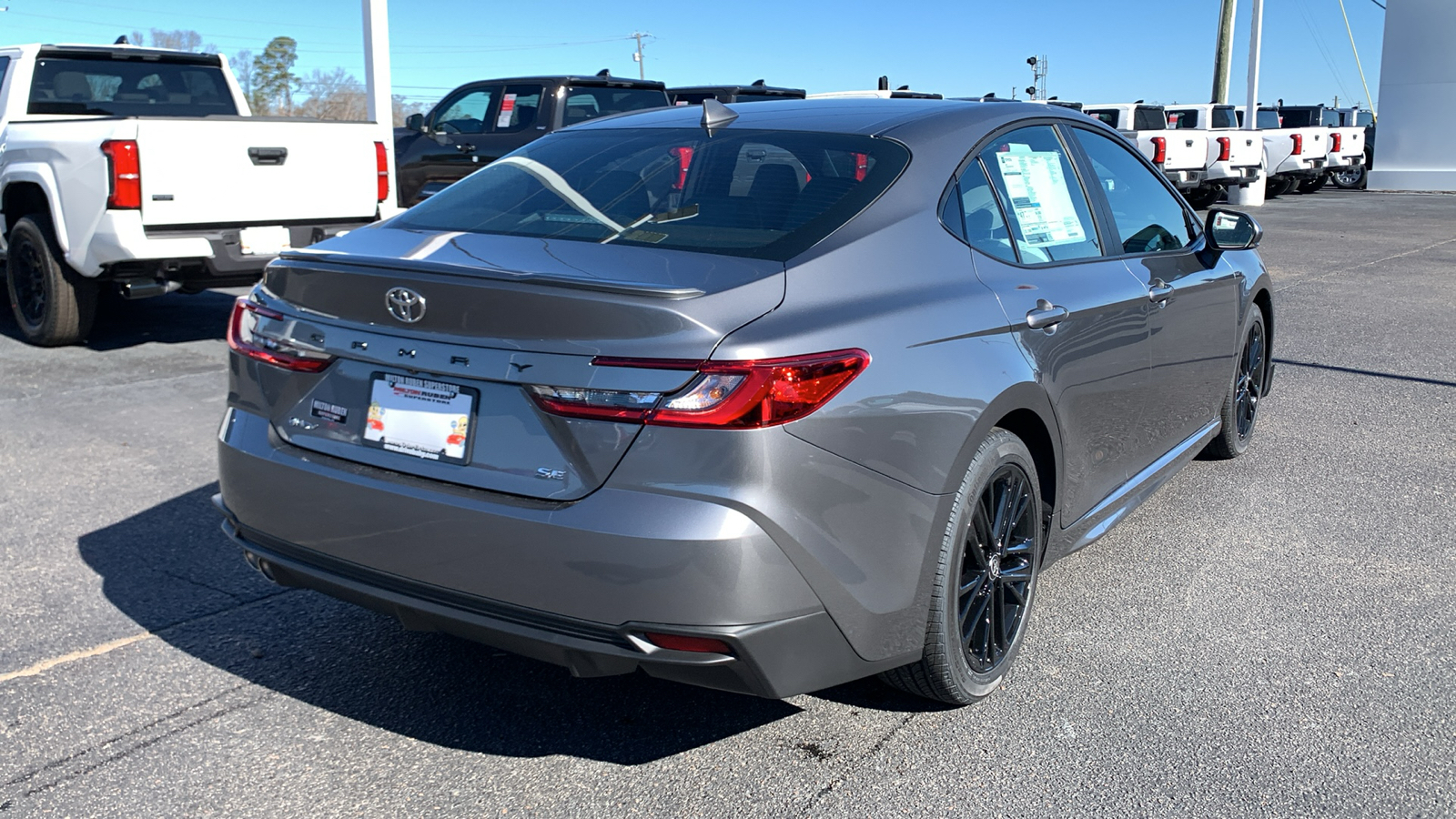 2025 Toyota Camry SE 7