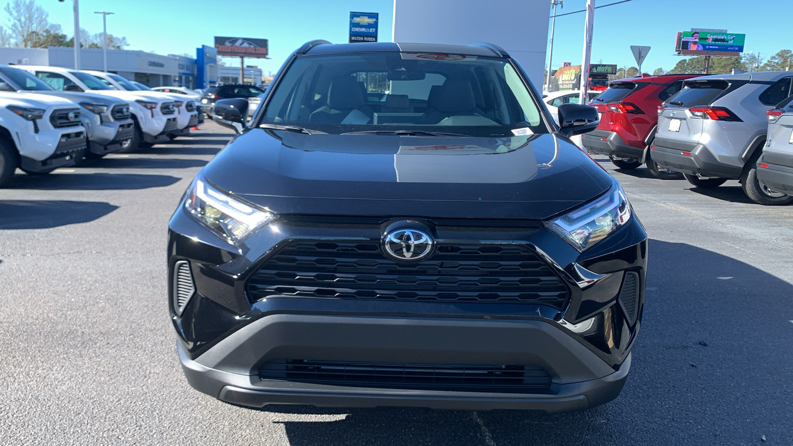 2025 Toyota RAV4 XLE 2