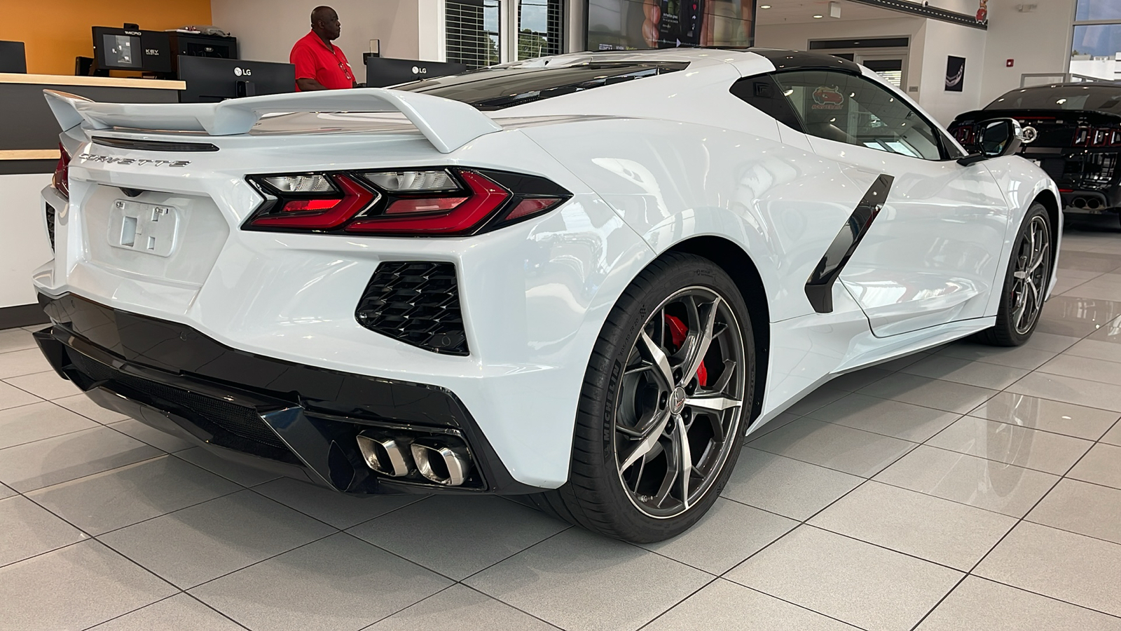 2020 Chevrolet Corvette Stingray 8