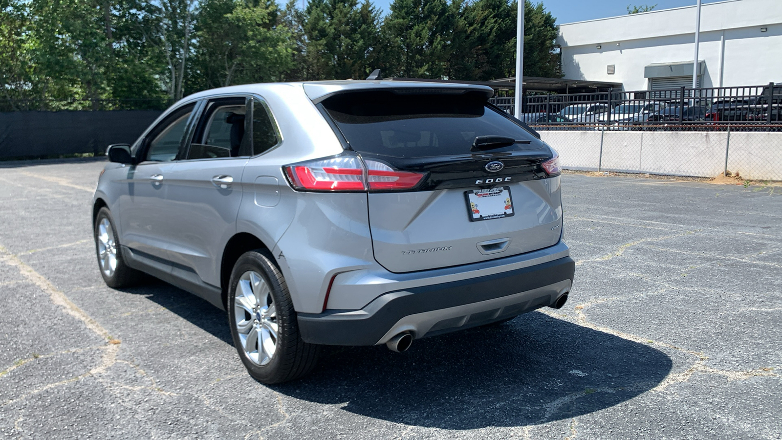 2022 Ford Edge Titanium 6