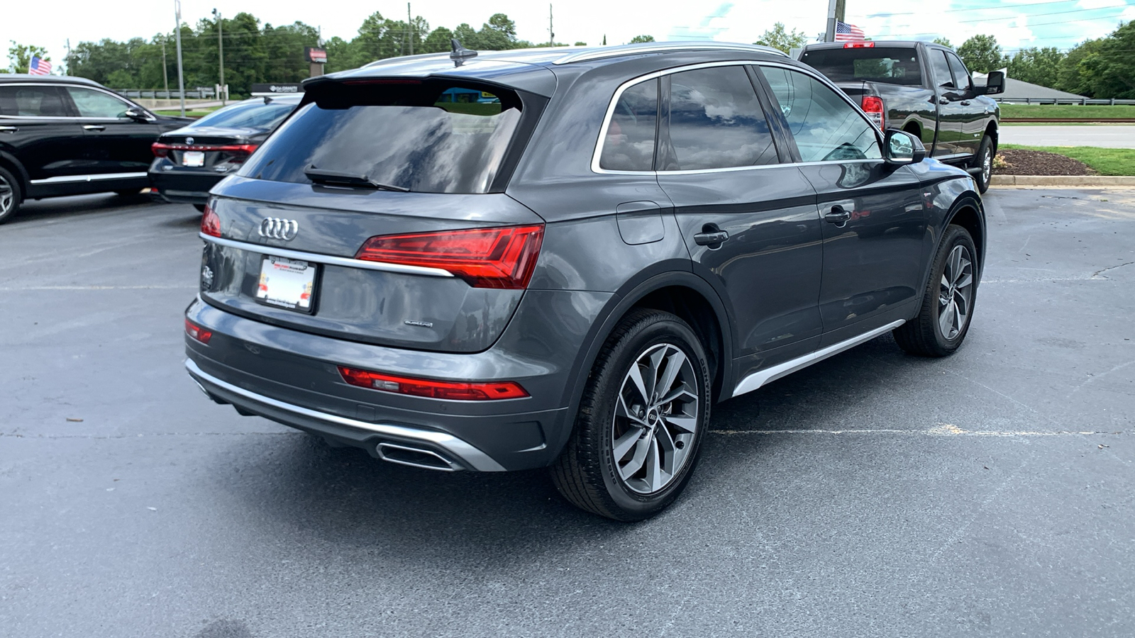 2023 Audi Q5 45 S line Premium Plus 8