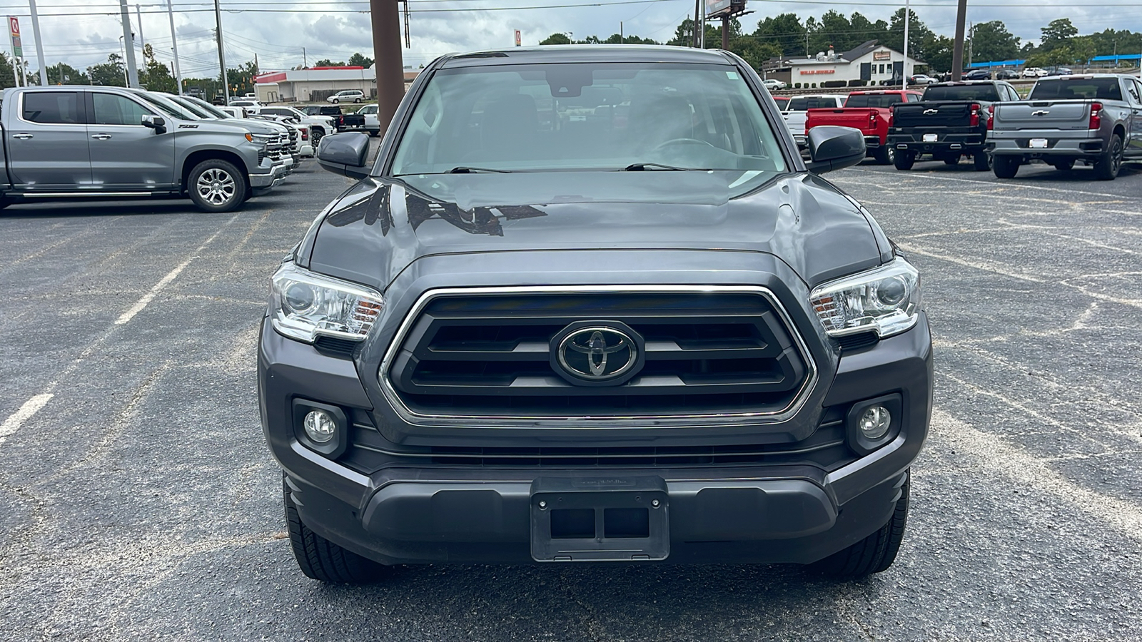 2022 Toyota Tacoma SR5 3