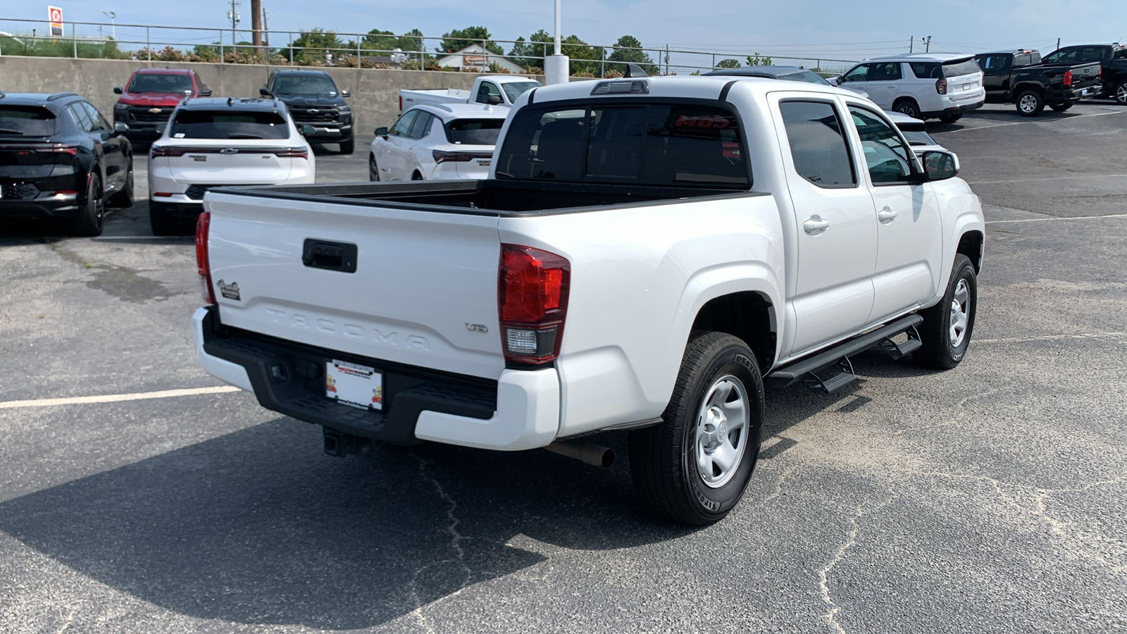 2023 Toyota Tacoma SR5 8