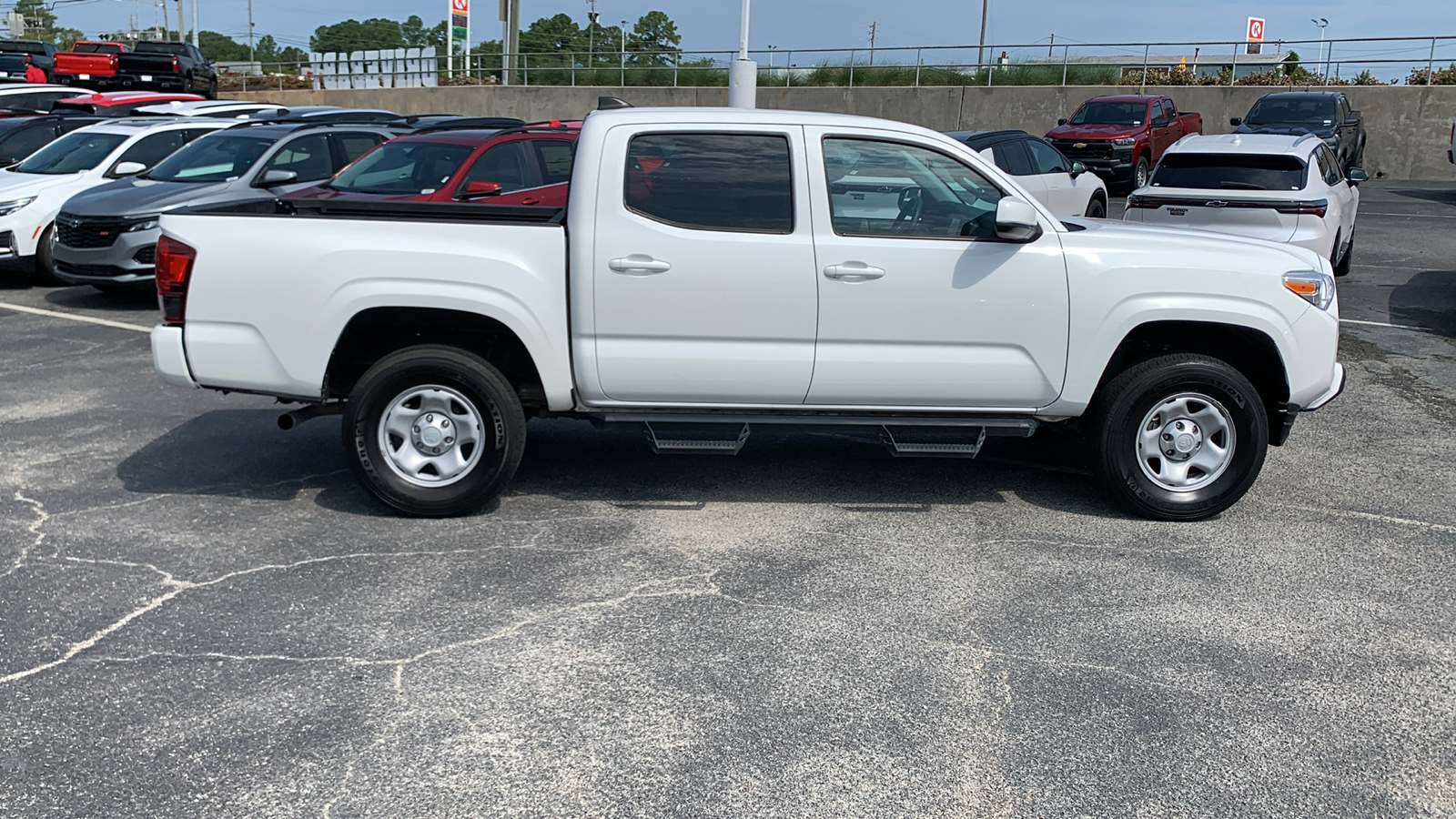 2023 Toyota Tacoma SR5 9