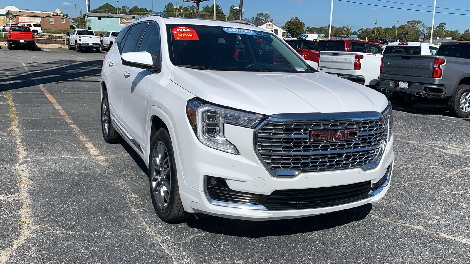 2022 GMC Terrain Denali 2