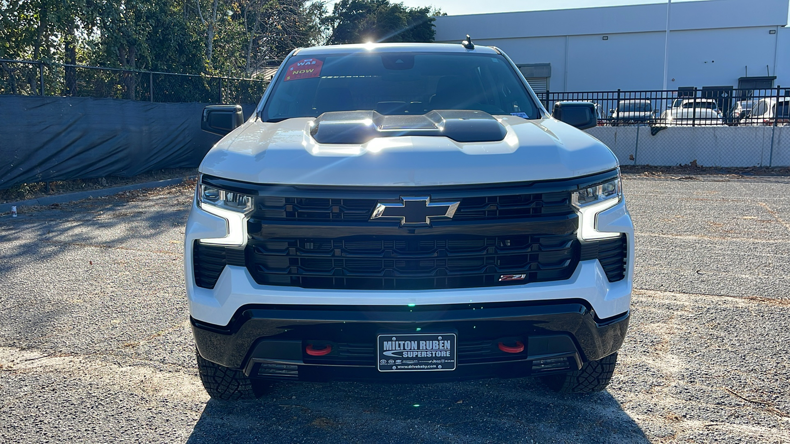 2023 Chevrolet Silverado 1500 LT Trail Boss 3