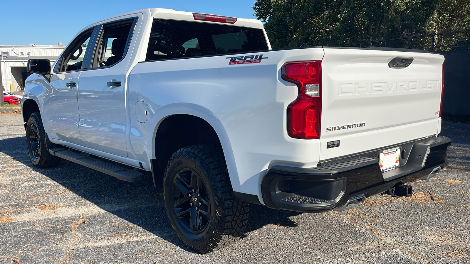 2023 Chevrolet Silverado 1500 LT Trail Boss 6