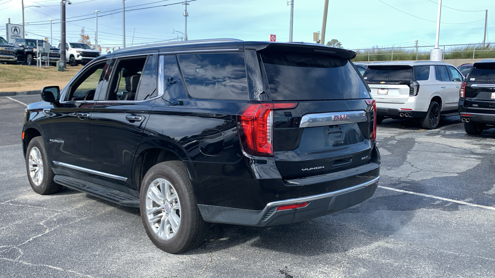 2023 GMC Yukon SLT 6