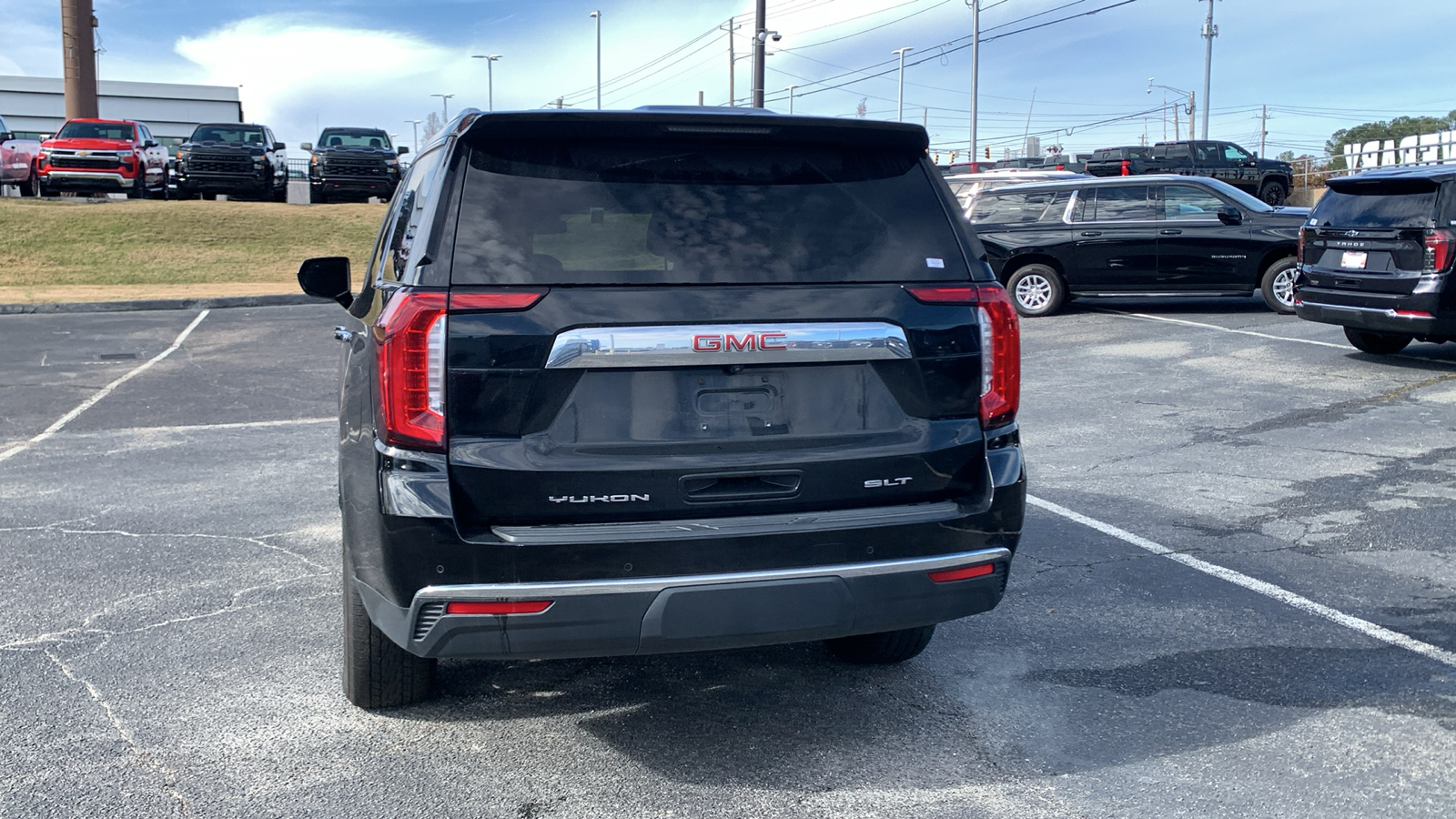 2023 GMC Yukon SLT 7