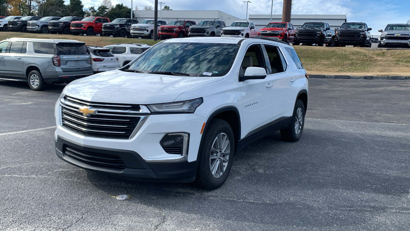 2023 Chevrolet Traverse LT Leather 4