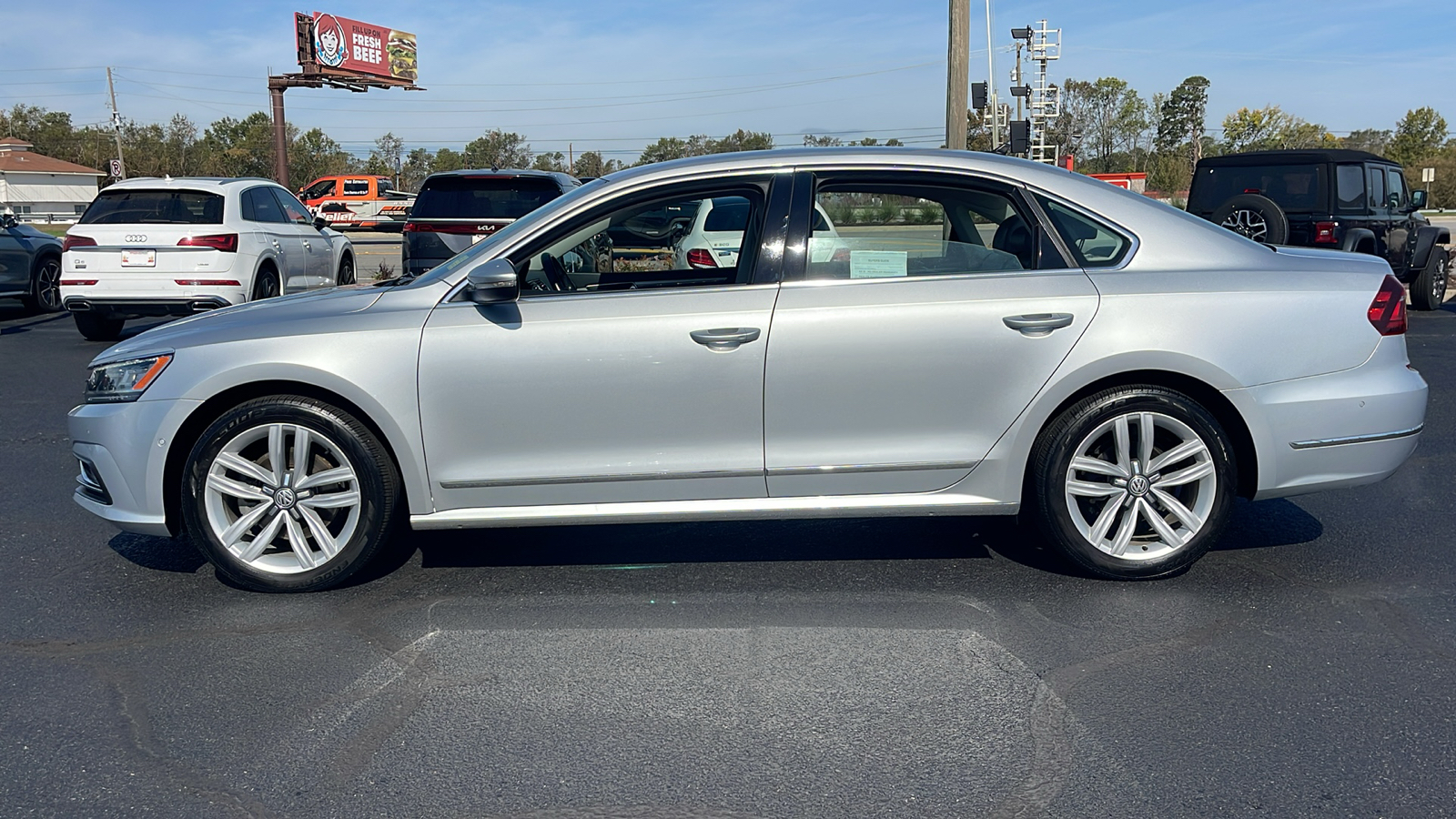 2017 Volkswagen Passat SEL Premium 5