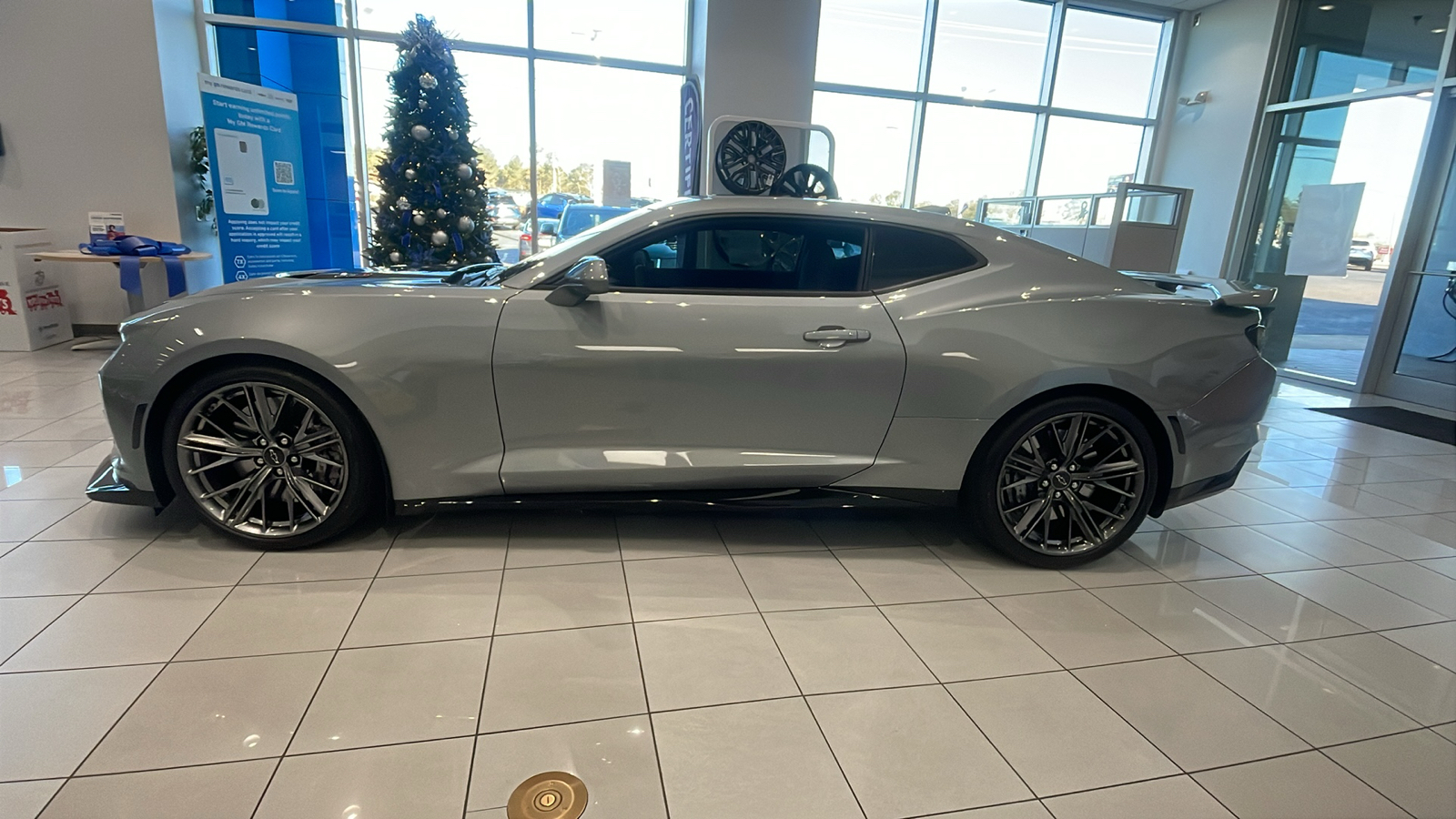 2023 Chevrolet Camaro ZL1 5