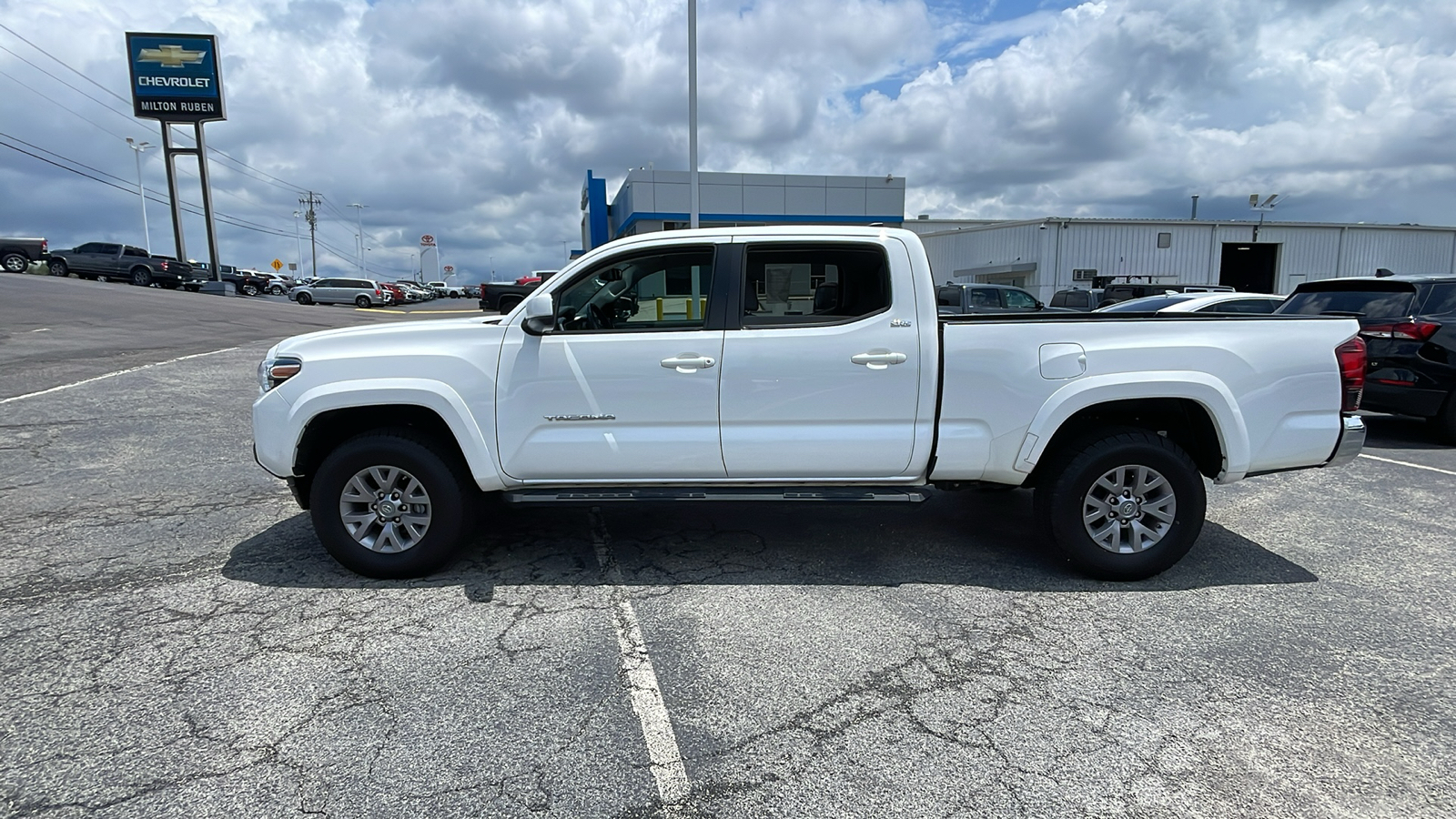 2019 Toyota Tacoma SR5 6