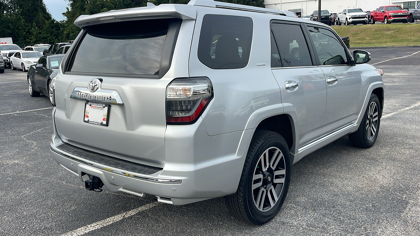 2023 Toyota 4Runner Limited 8