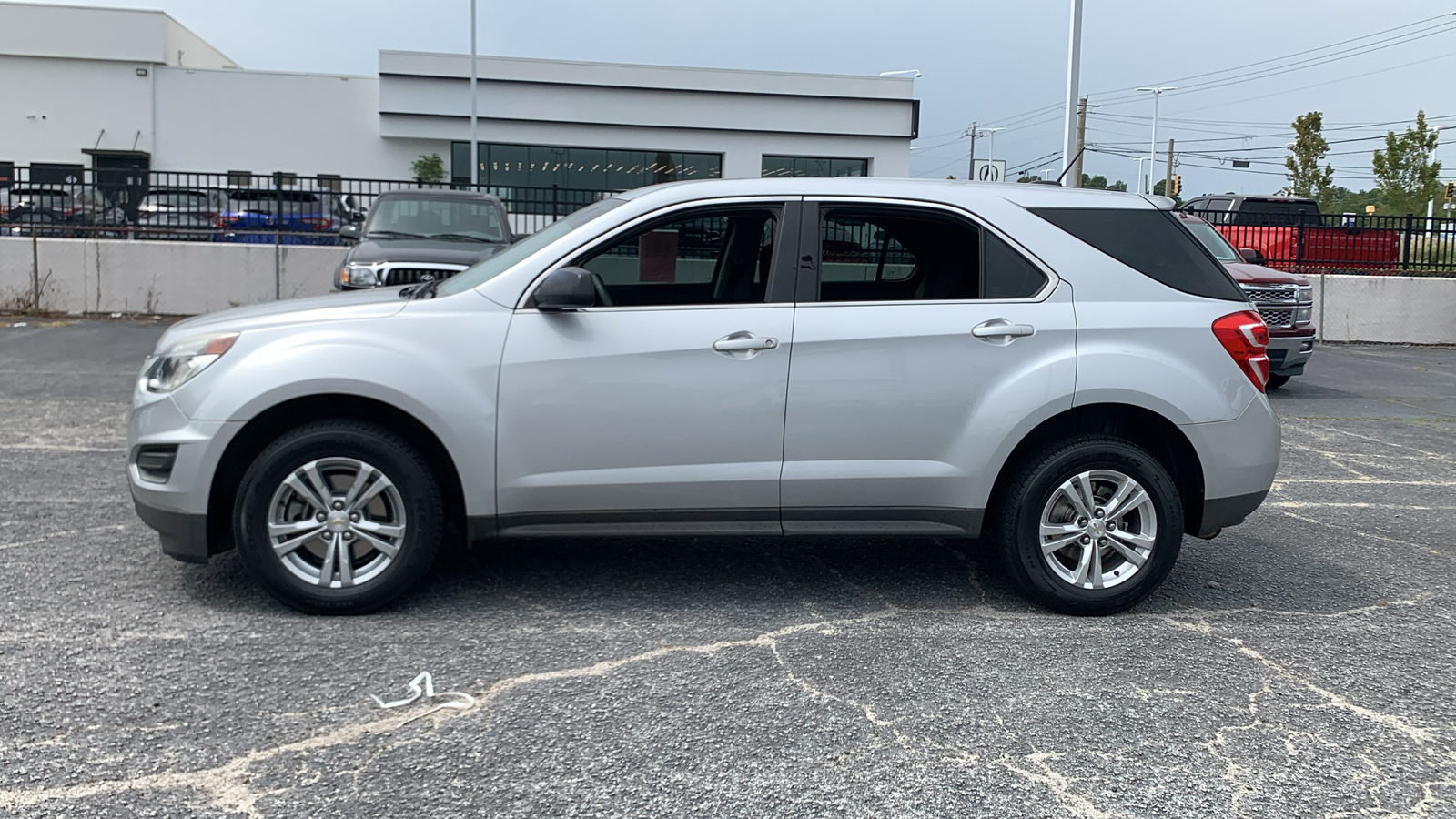 2017 Chevrolet Equinox LS 5