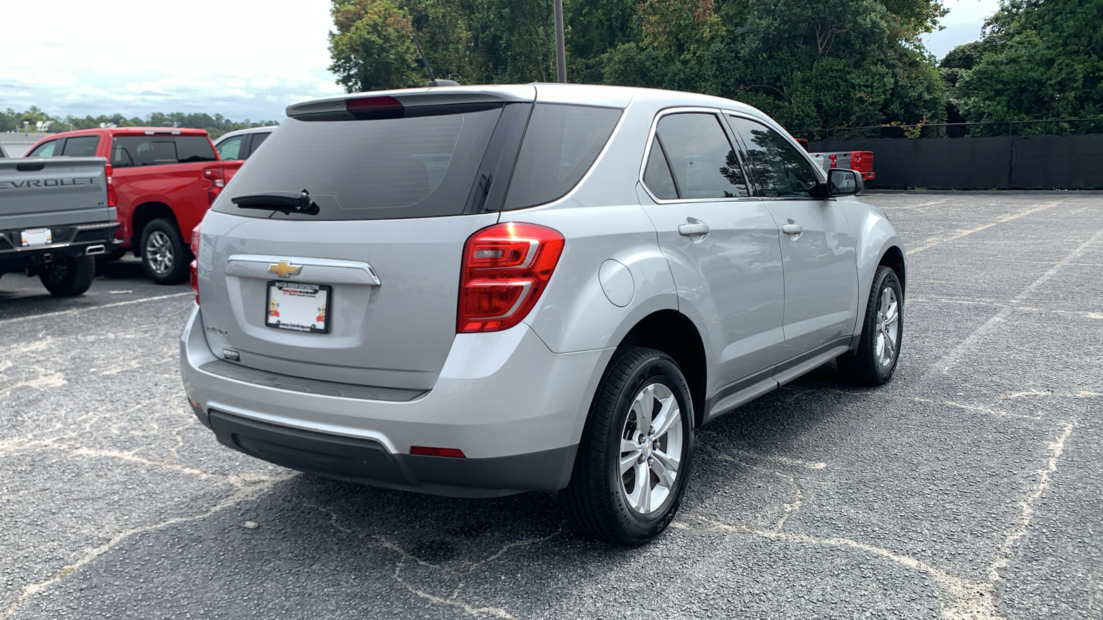 2017 Chevrolet Equinox LS 8