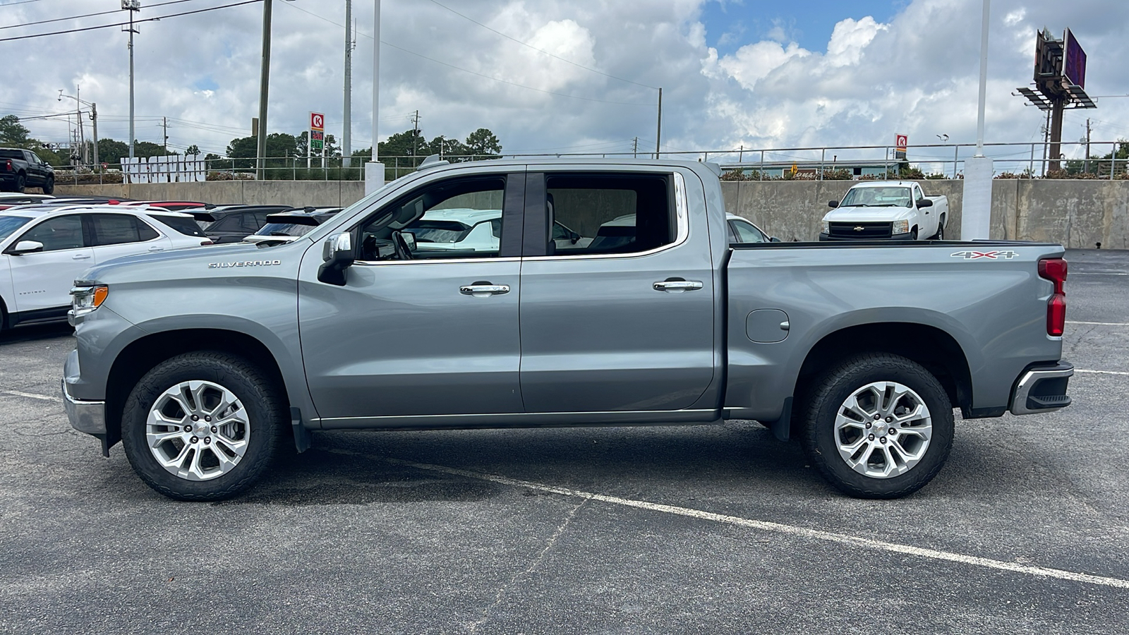 2023 Chevrolet Silverado 1500 LTZ 6