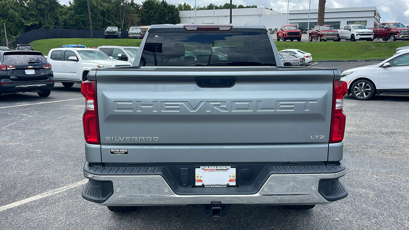 2023 Chevrolet Silverado 1500 LTZ 8