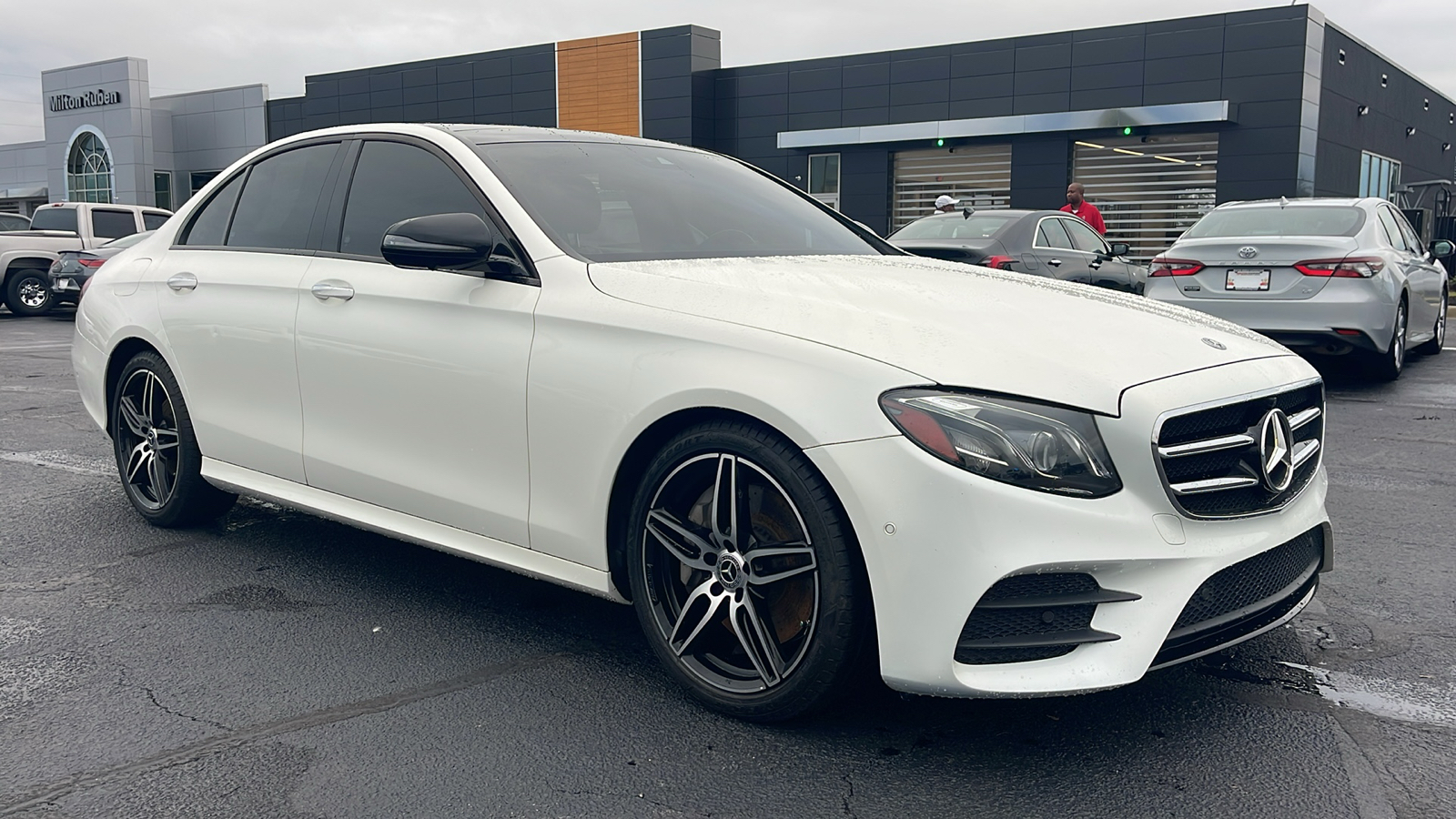 2019 Mercedes-Benz E-Class E 300 2