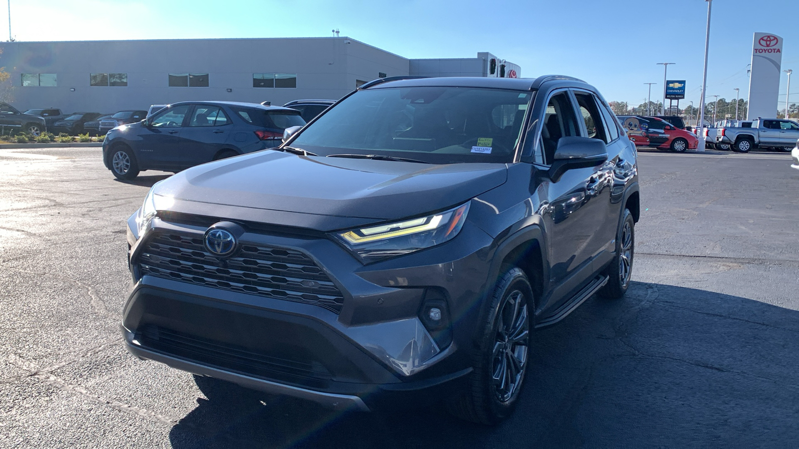 2022 Toyota RAV4 Hybrid Limited 4