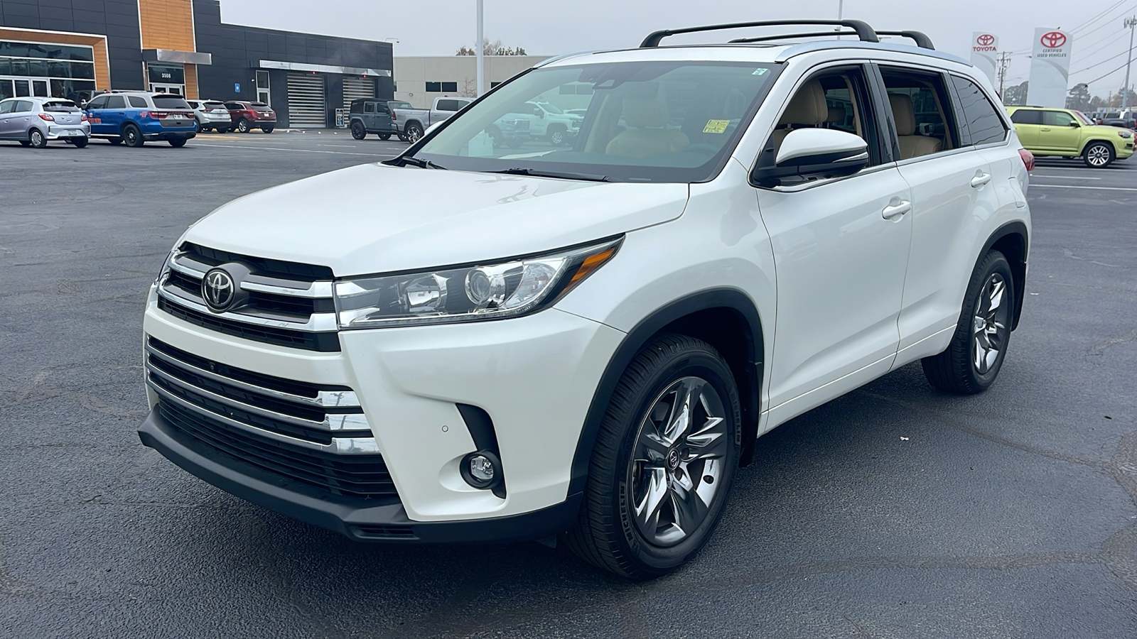 2019 Toyota Highlander Limited Platinum 4