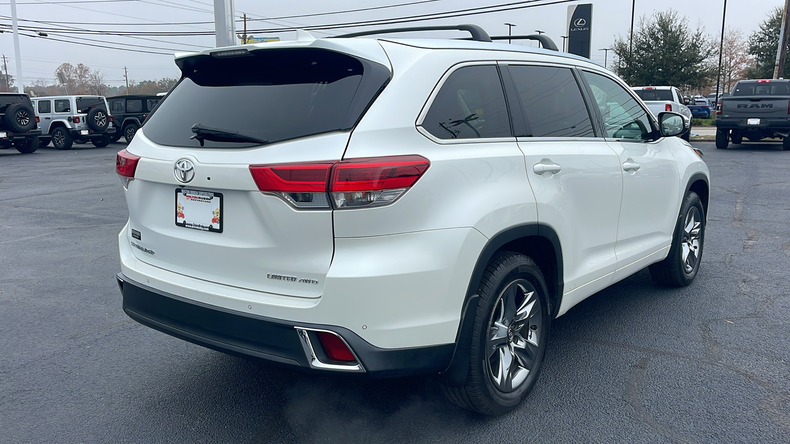 2019 Toyota Highlander Limited Platinum 8