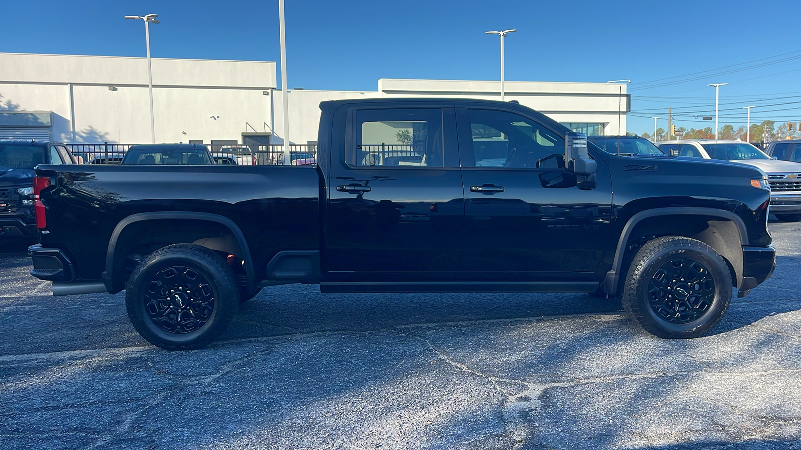 2024 Chevrolet Silverado 2500HD LTZ 9