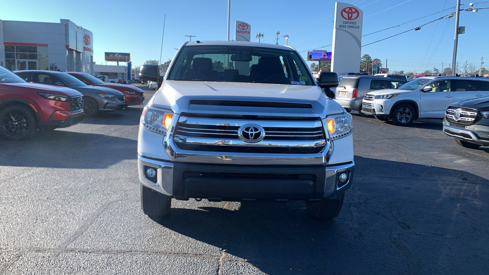 2016 Toyota Tundra SR5 3