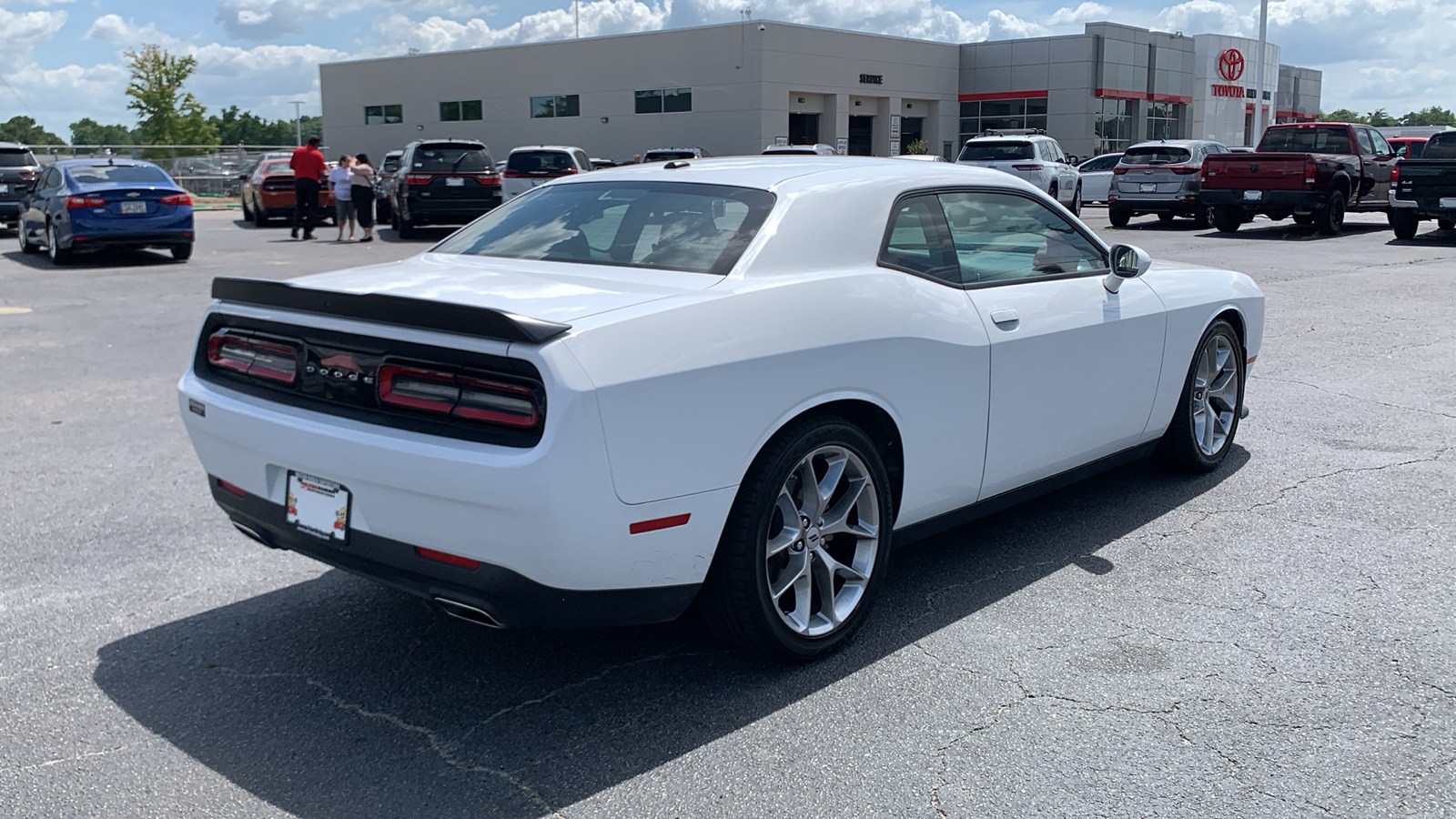 2023 Dodge Challenger GT 8