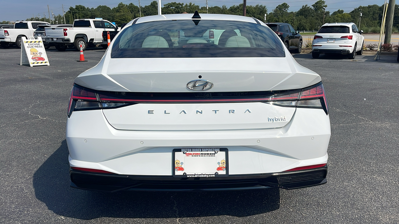 2022 Hyundai Elantra Hybrid Limited 7