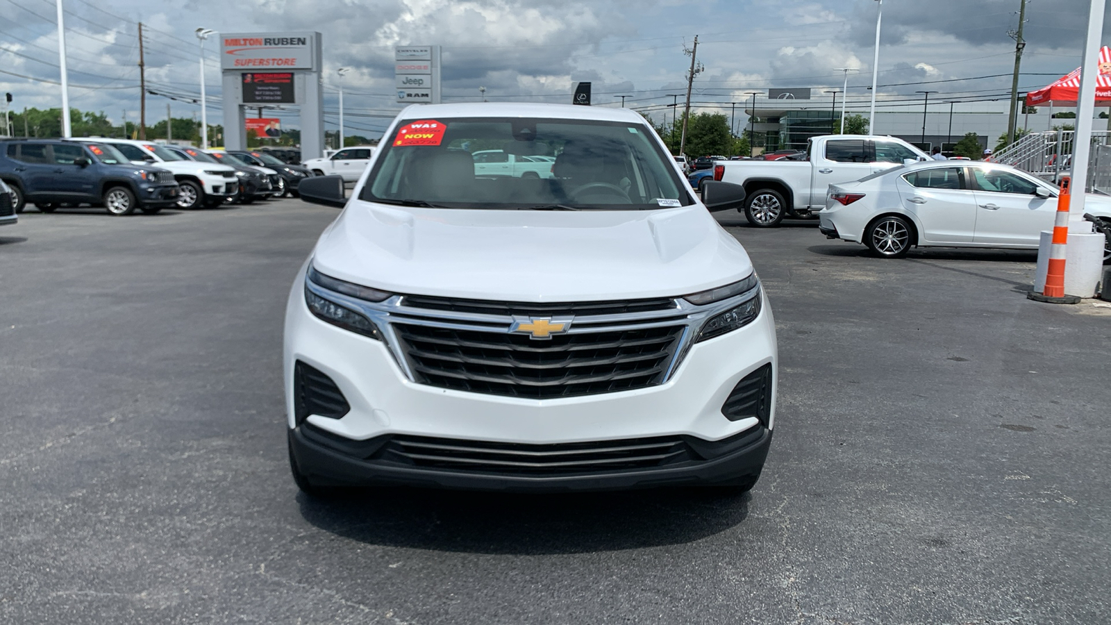 2023 Chevrolet Equinox LS 3