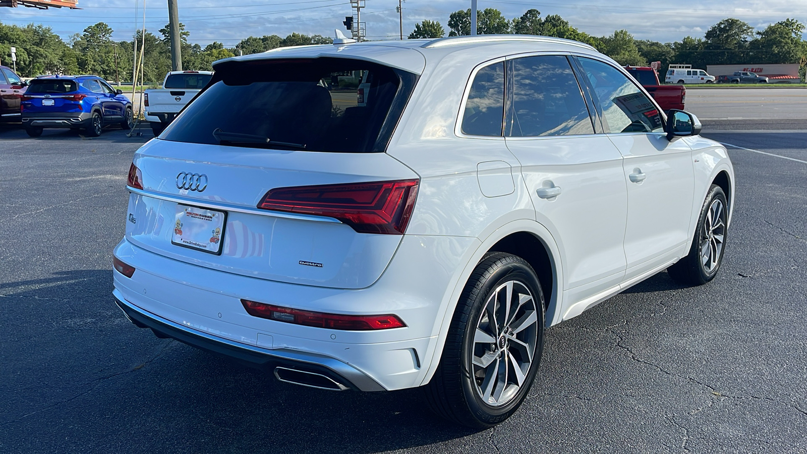 2022 Audi Q5 45 S line Premium Plus 8