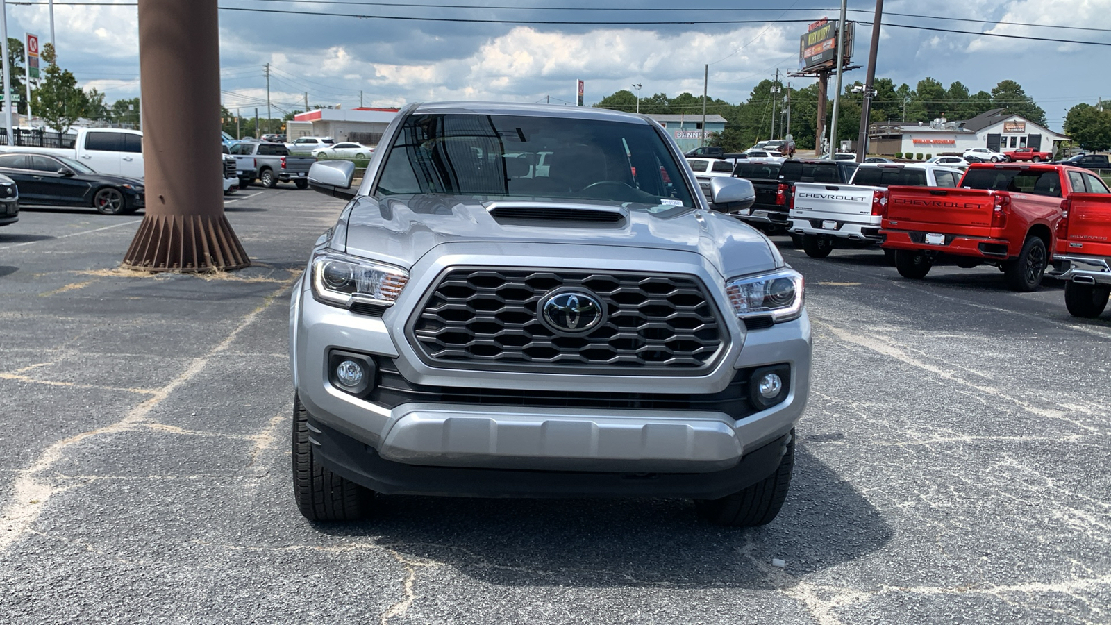 2023 Toyota Tacoma SR5 3