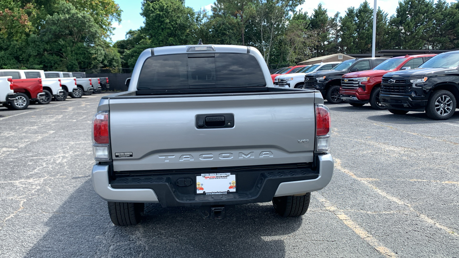 2023 Toyota Tacoma SR5 7