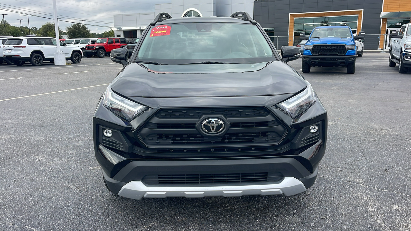 2022 Toyota RAV4 Adventure 3