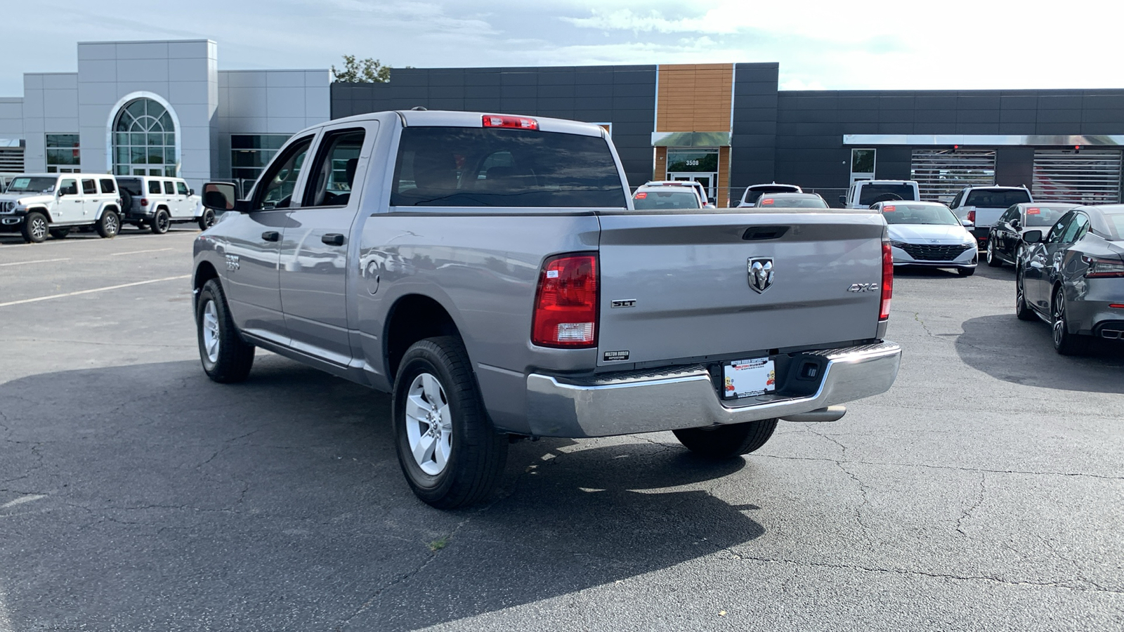 2022 Ram 1500 Classic SLT 7